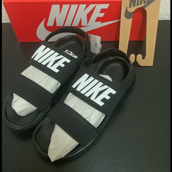 NEW WOMENS NIKE TANJUN SANDALS SZ 6 7 8 CUTE BLACK STYLE 882694001 AUTHENTIC - Picture 10 of 16